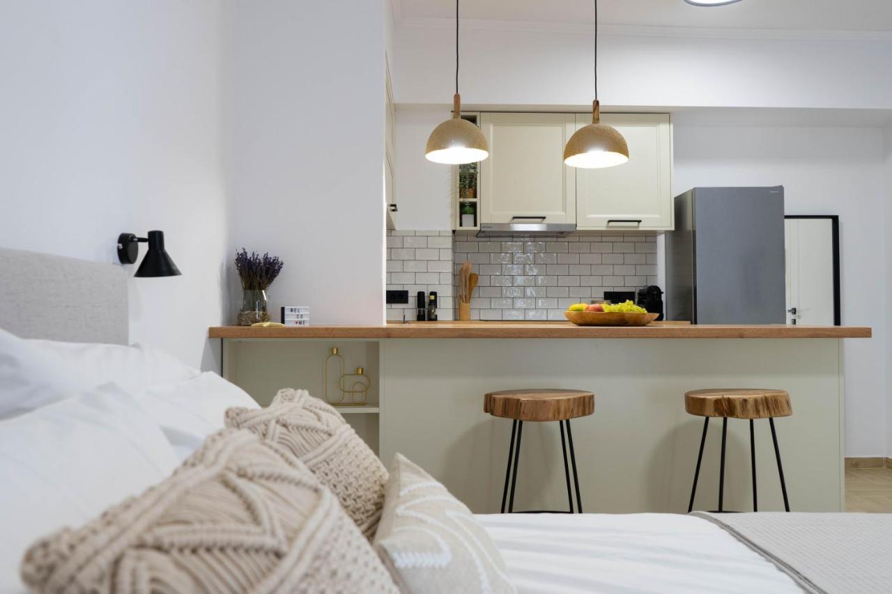 Marilias Luxury Studio Apartment Kissamos Exterior photo